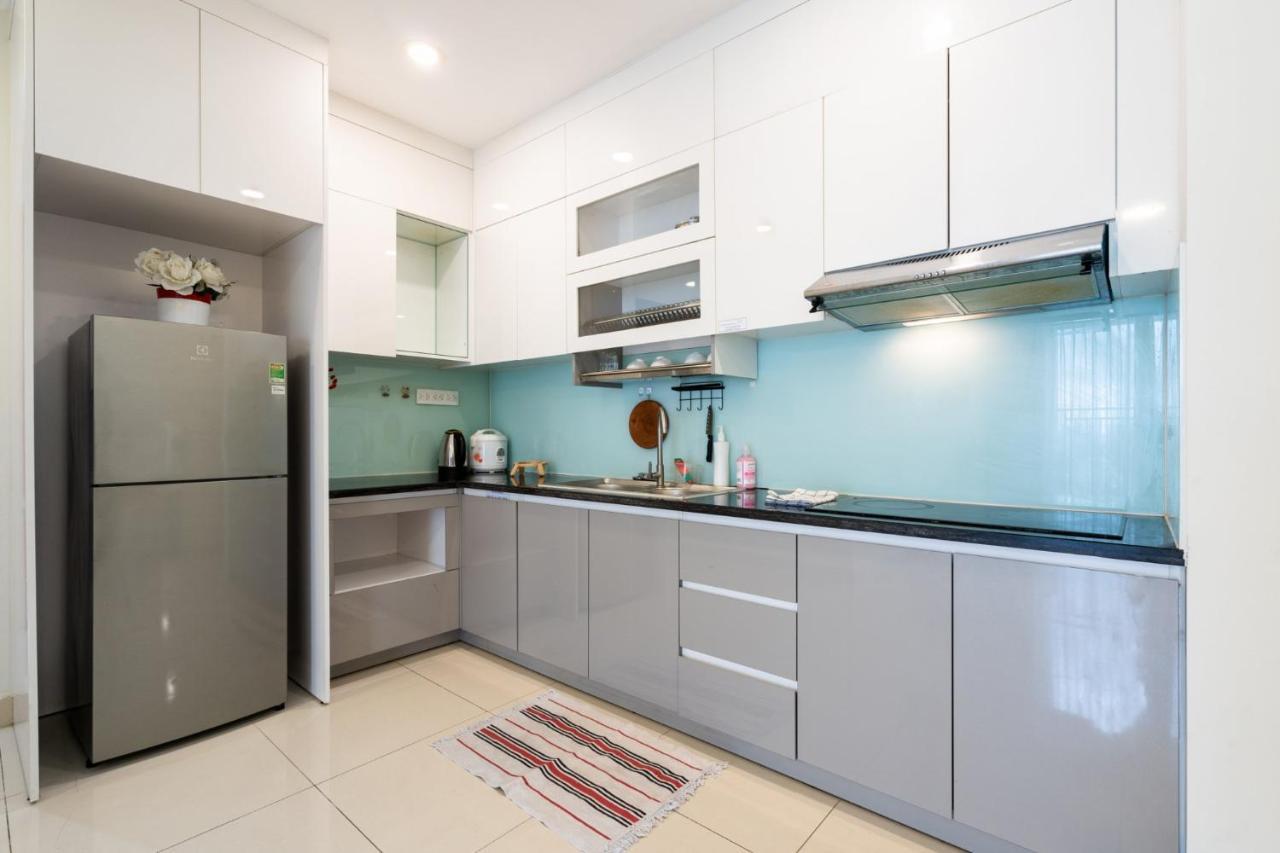 Apartment Tan Son Nhat Airport Botanica Premier, 2 Bedrooms, 2 Toilets Luxury Nearby Airport, Free Pool, Free Gym, Bbq Garden *