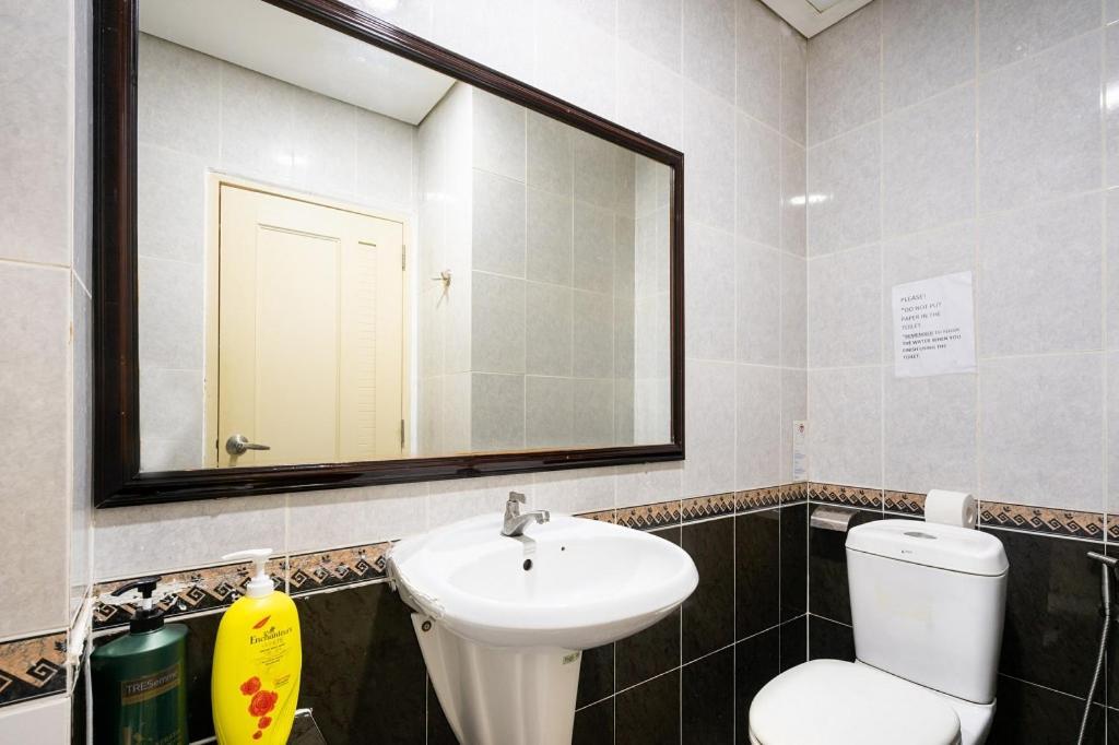 Cosmo Hotel Ho Chi Minh City