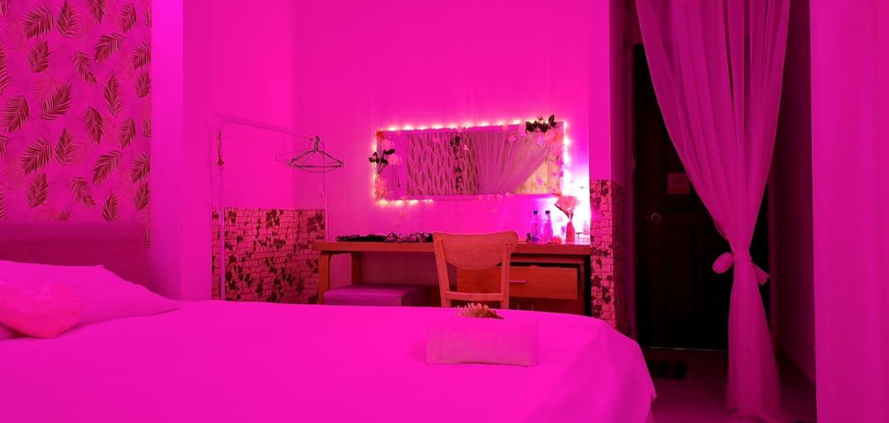 Sinh House *