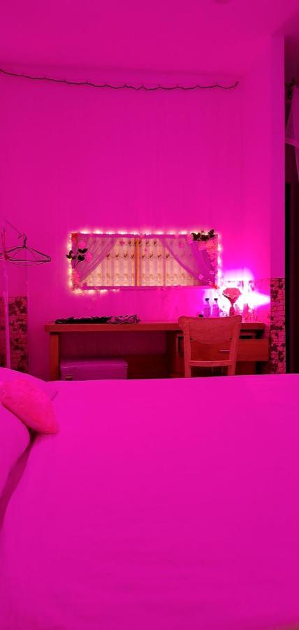 Apartment Sinh House *