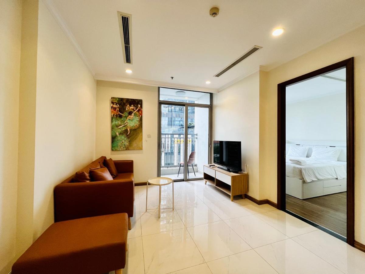 Vinhomes Landmark 81 - Luxstay Condotel Aparthotel