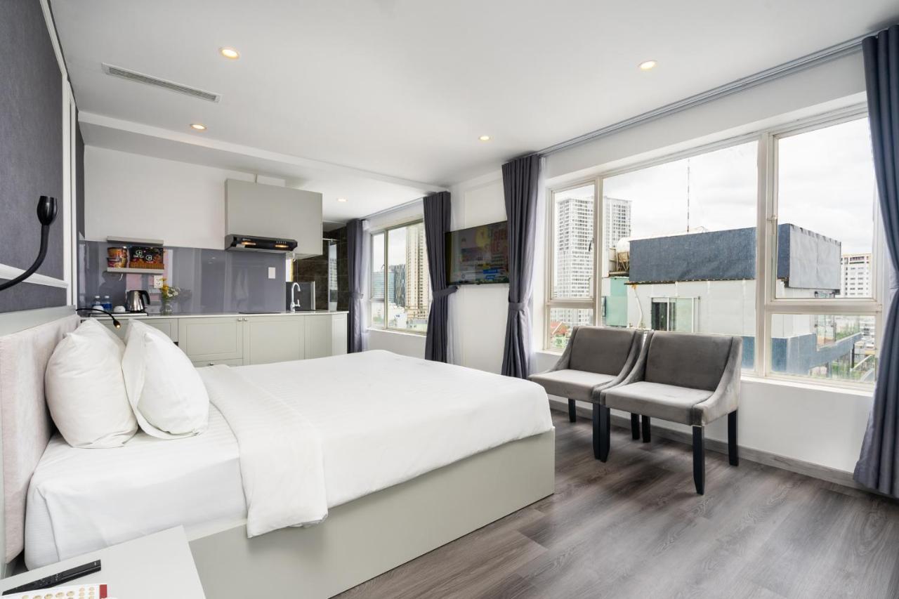The Arrivals - Saigon Center - Best View Pool - 10 Stars * Ho Chi Minh City