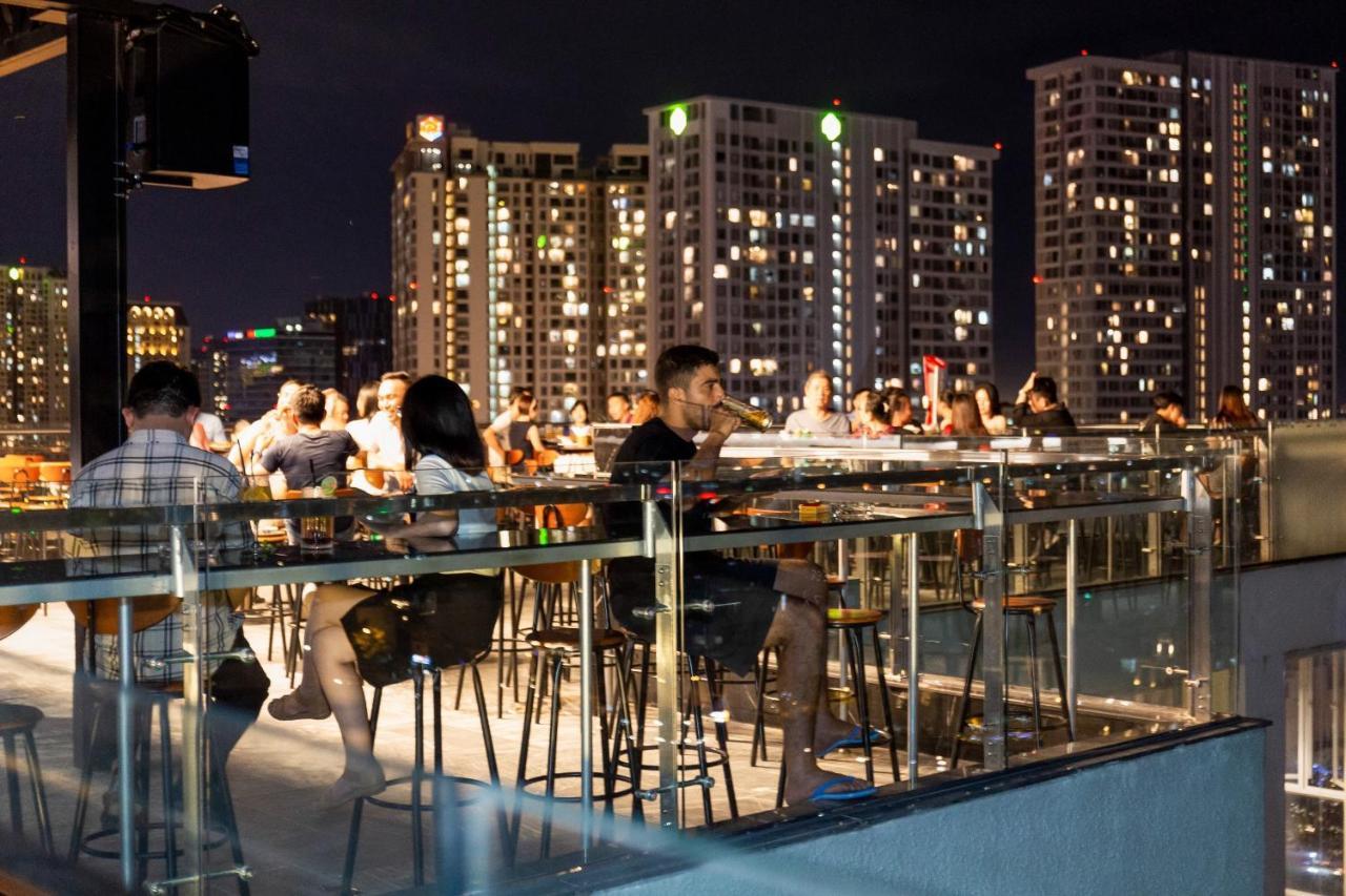 The Arrivals - Saigon Center - Best View Pool - 10 Stars * Ho Chi Minh City