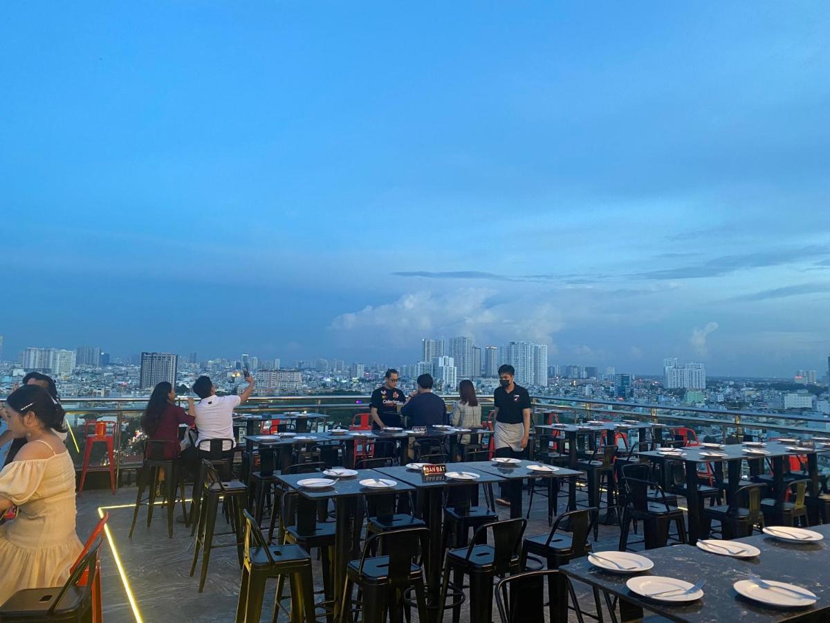 Apartment The Arrivals - Saigon Center - Best View Pool - 10 Stars Ho Chi Minh City
