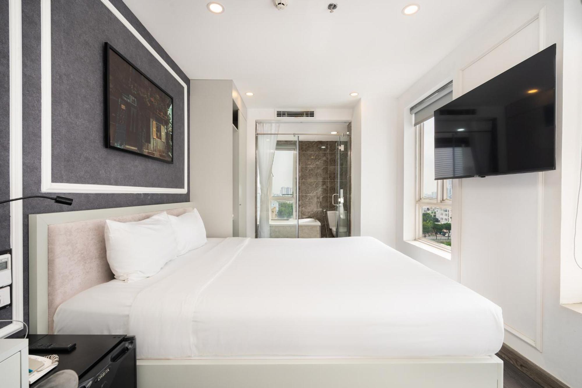 The Arrivals - Saigon Center - Best View Pool - 10 Stars Apartment Ho Chi Minh City