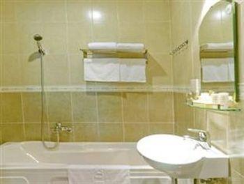 Hotel Minh Tam And 2*