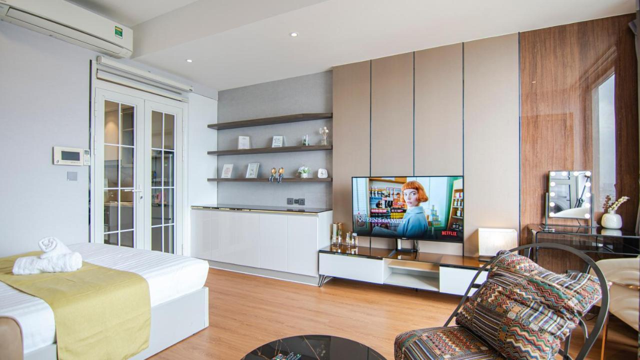 Apartment Homet Saigon Rivergate - Free Pool & Gym & Pickup Services