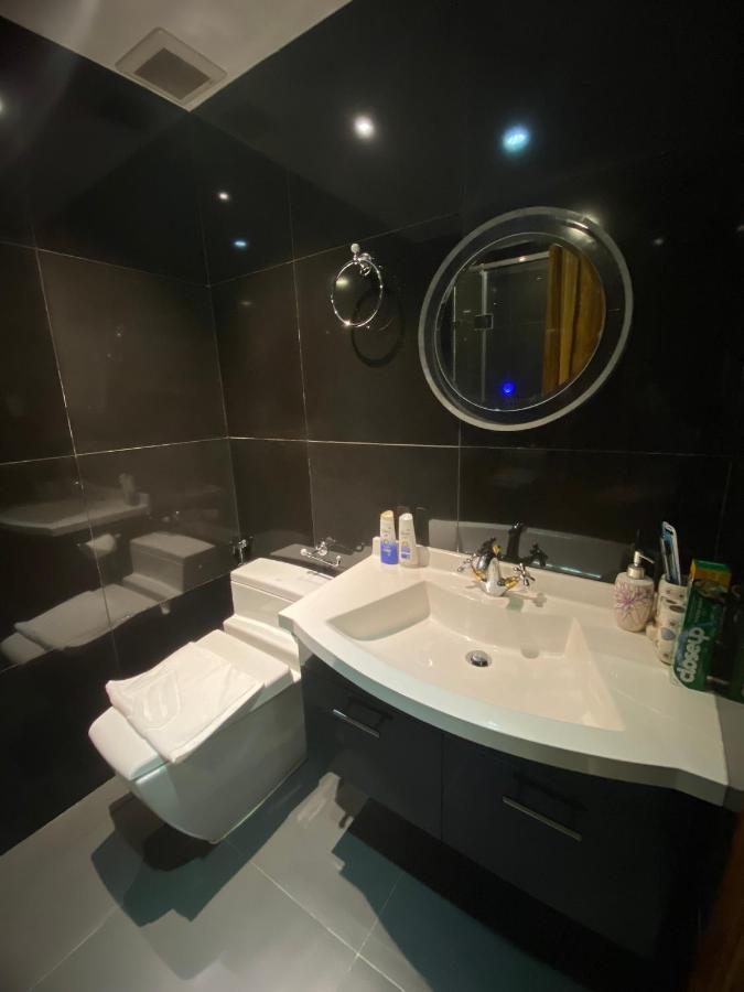 Leman Luxury By M Suites