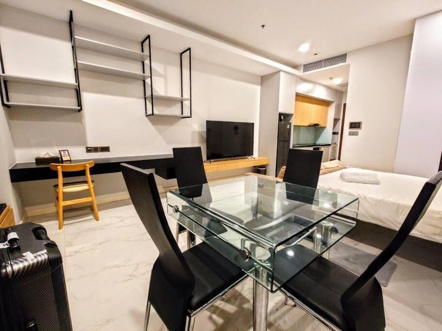 Apartment The Rixx @ Park Hyatt/smarttv65in/netflix