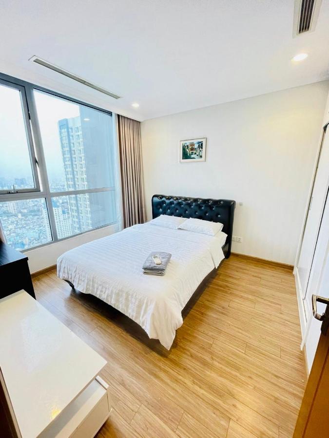 Kelly House At Vinhomes Park Apartment