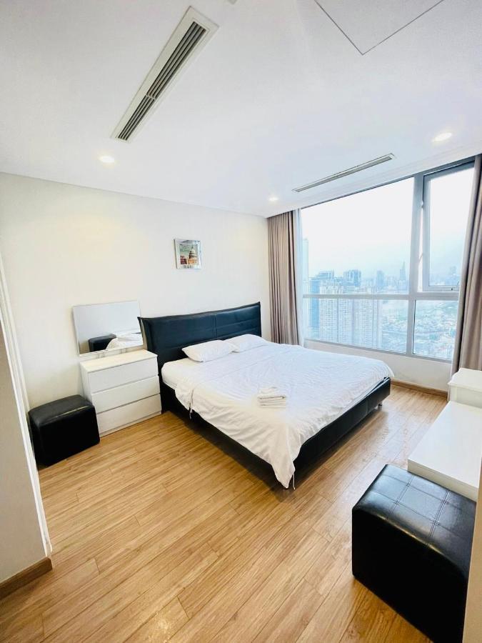 Apartment Kelly House At Vinhomes Park Ho Chi Minh City