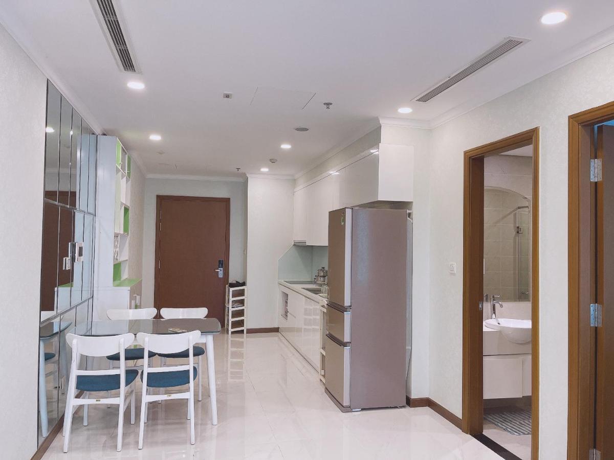 Apartment Kelly House At Vinhomes Park Ho Chi Minh City