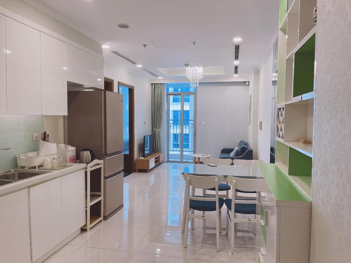 Kelly House At Vinhomes Park *
