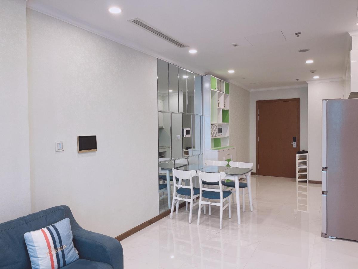 Apartment Kelly House At Vinhomes Park Ho Chi Minh City