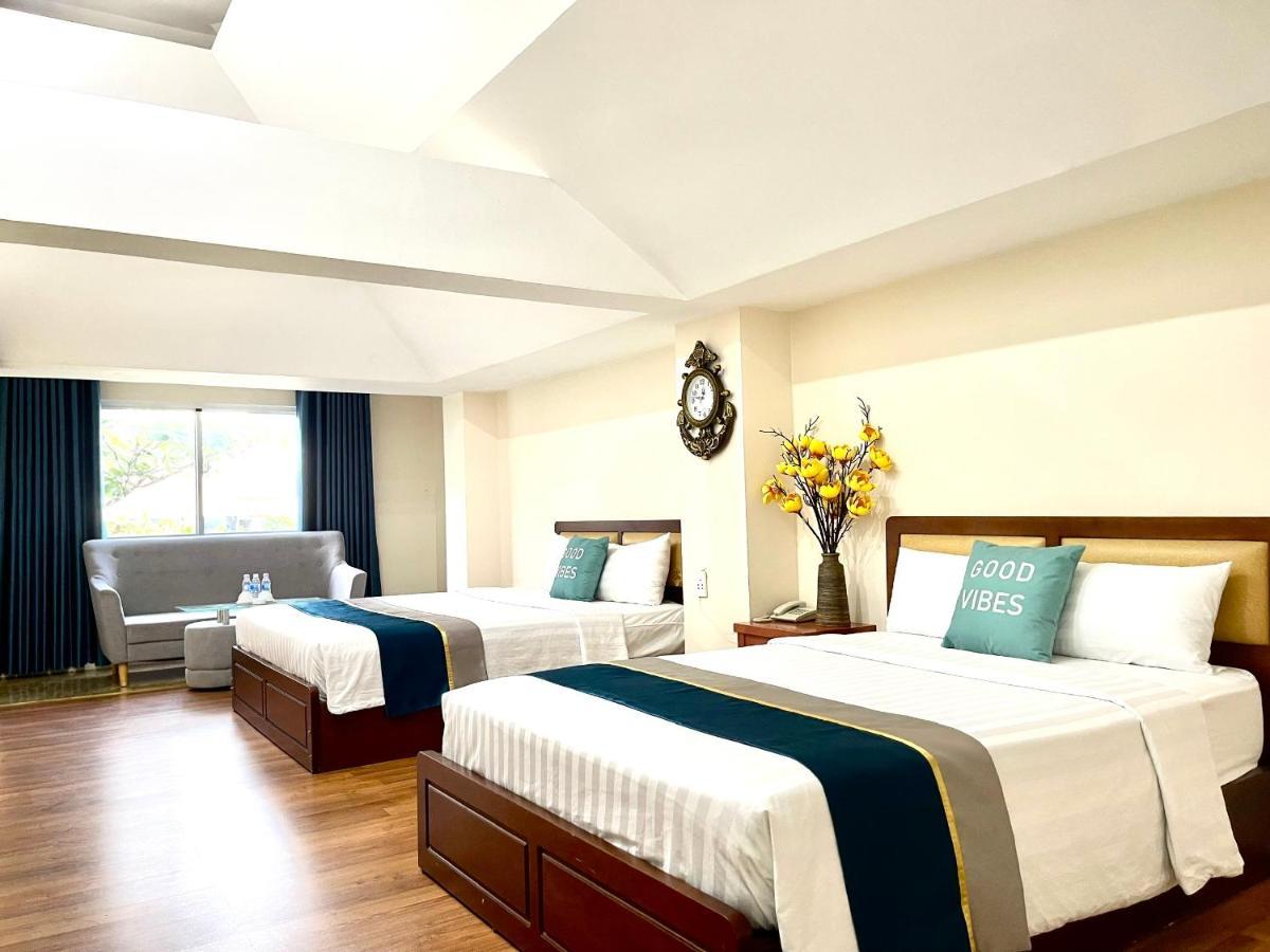 Hoa De Nhat Hotel- San Bay Tan Son Nhat 3*