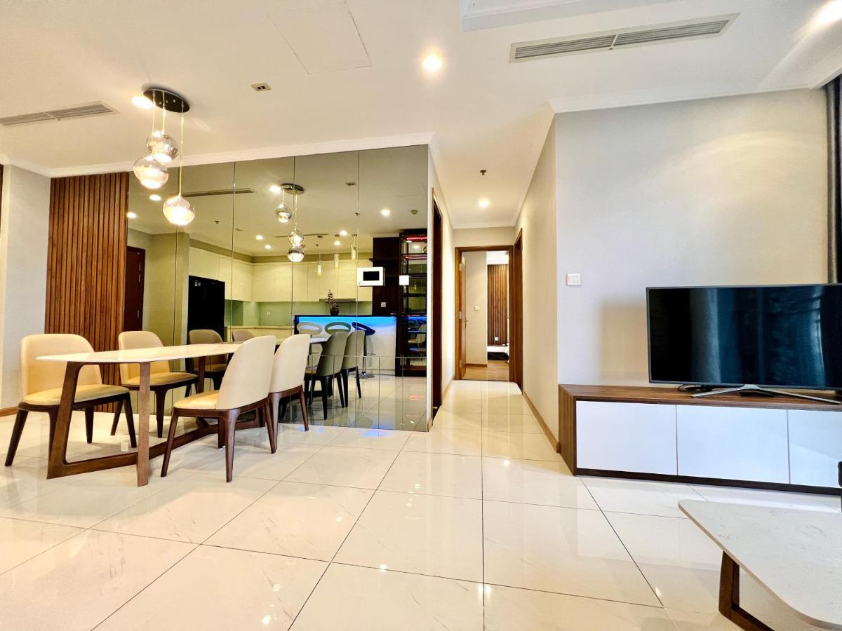 Landmark Vinhomes Service *