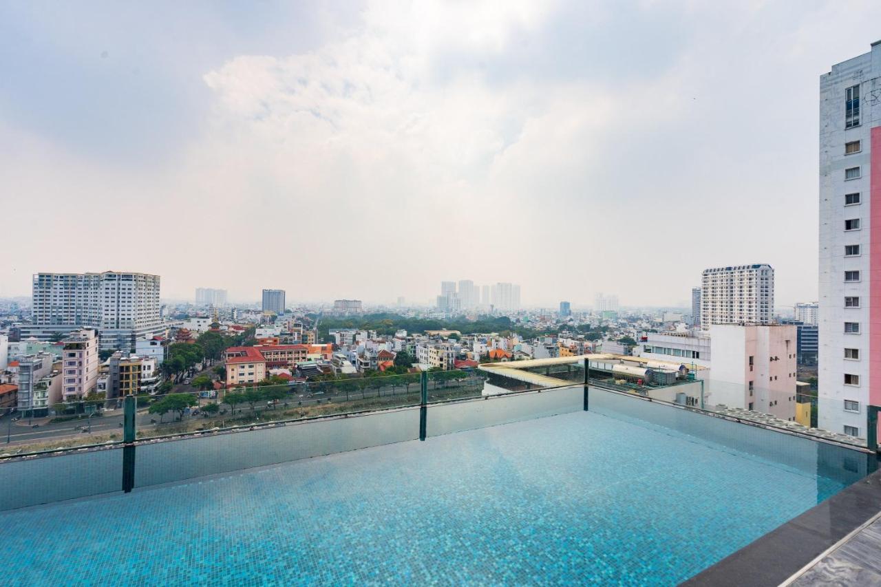 The Arrivals Studio - Sg - District 1 Apartment