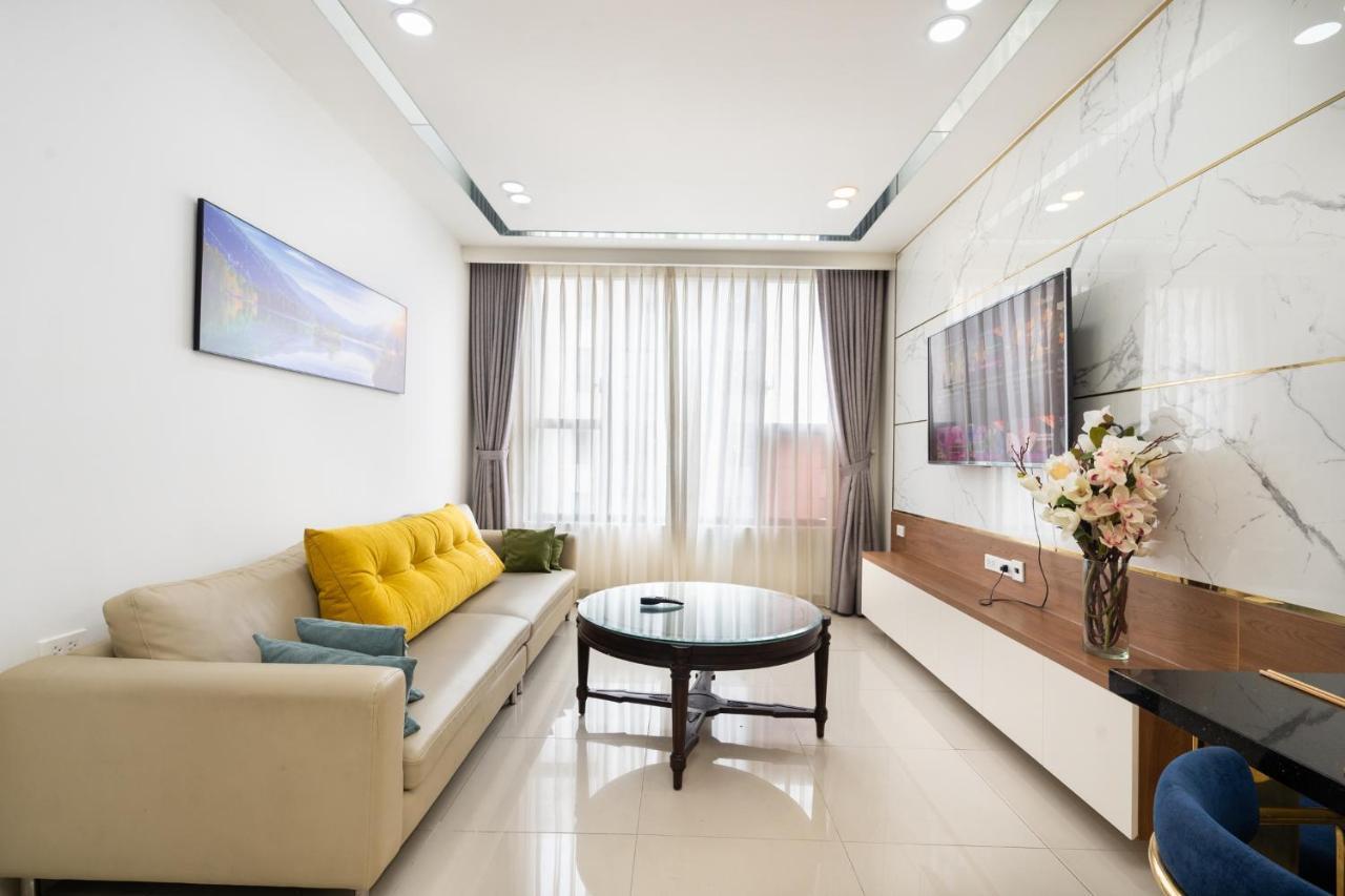 Apartment Tresor 3 Bedrooms In Center Accept From 20 Nights *