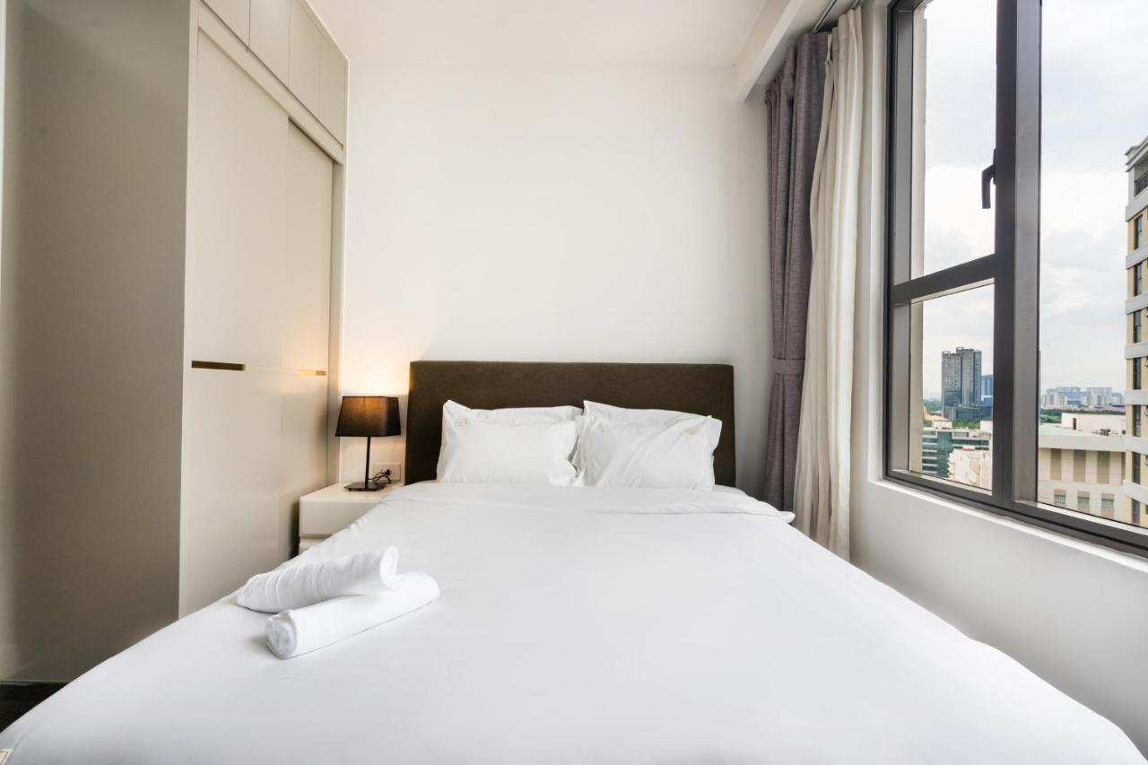 Tresor 3 Bedrooms In Center Accept From 20 Nights * Ho Chi Minh City