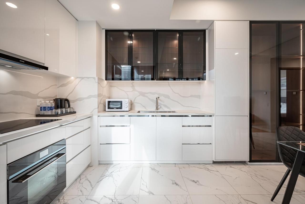 The Metropole Residences Apartment