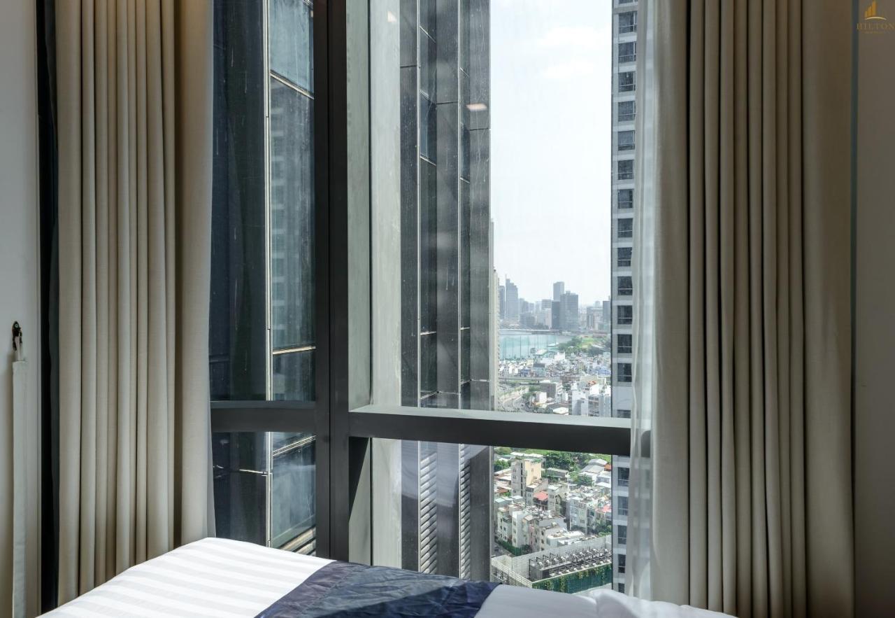 Hilton - Landmark 81 Vinhomes Central Park Apartment *