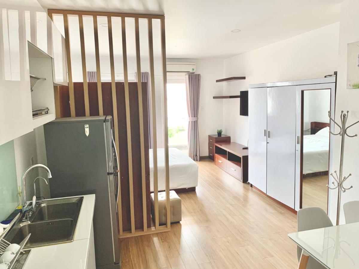 Apartment J *