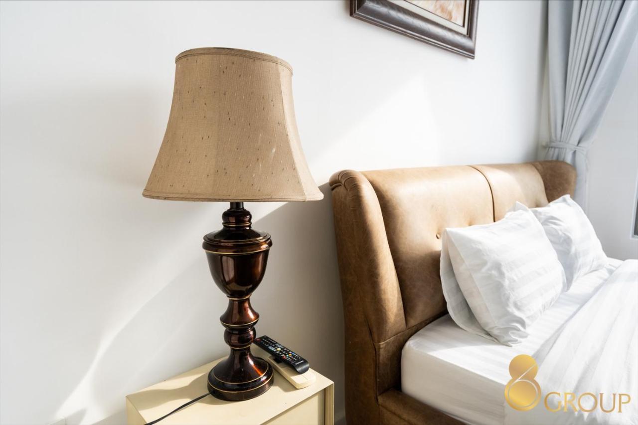 Luxury Gold Apartment: Royal 86