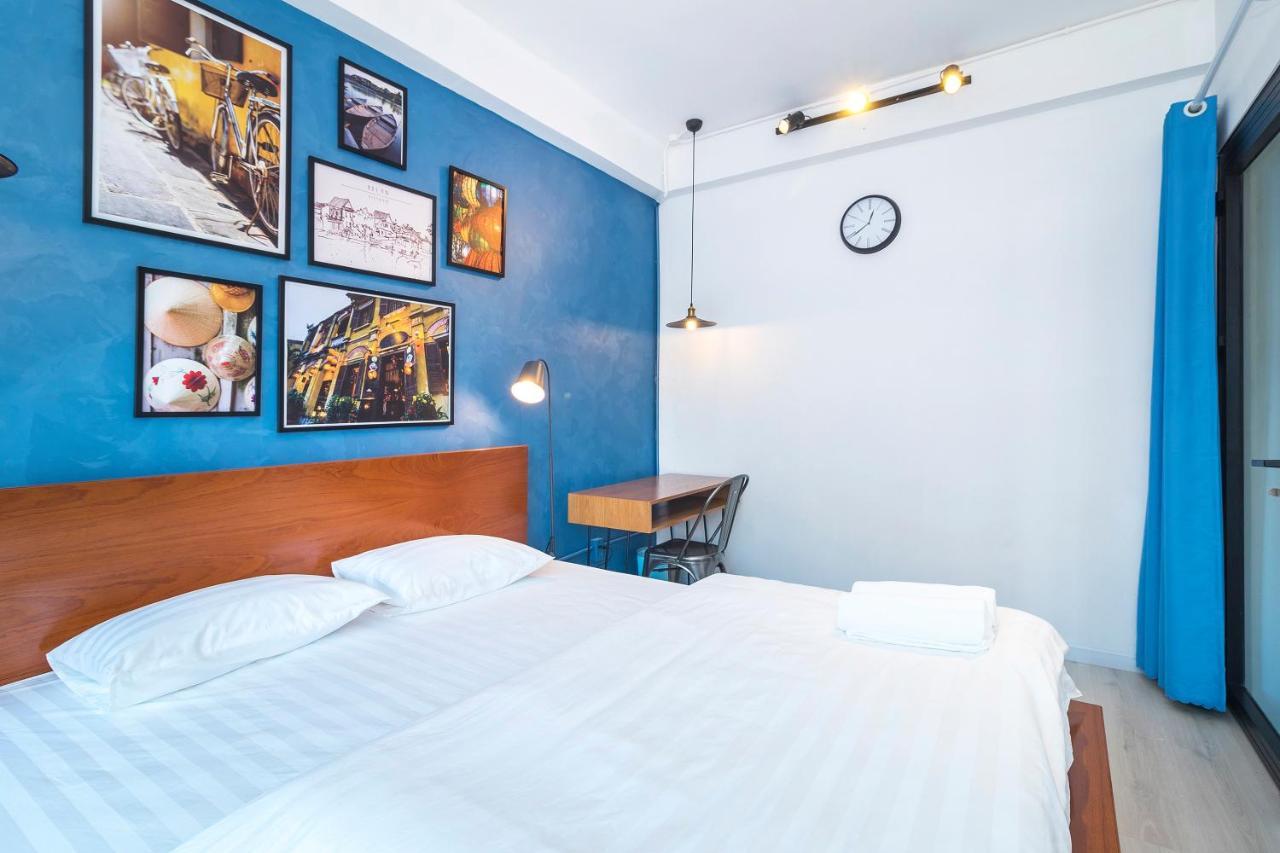 123 In Bui Vien Street, District 1 *