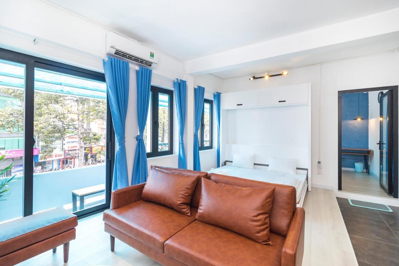 Apartment 123 In Bui Vien Street, District 1 *