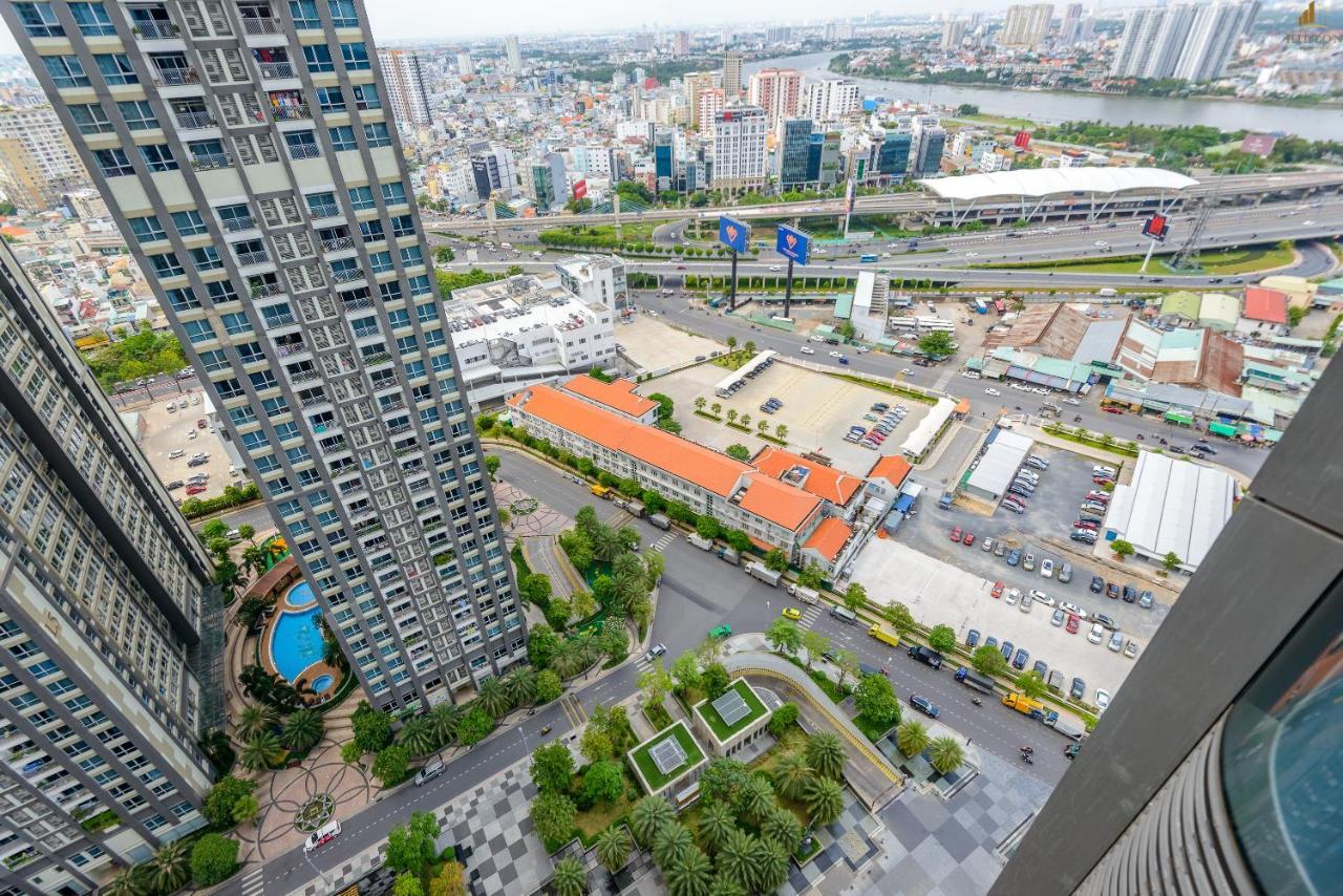 Hilton - Landmark 81 Vinhomes Central Park * Ho Chi Minh City