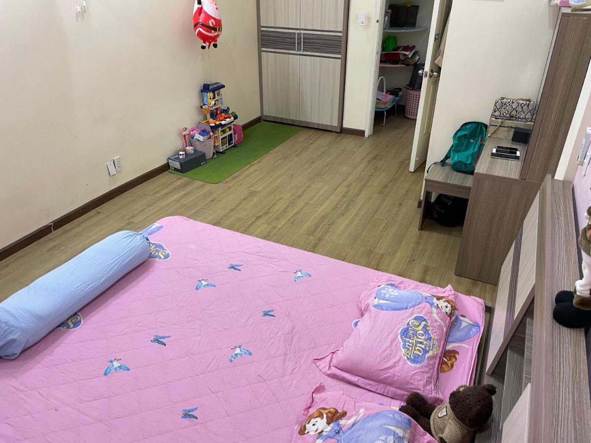 Happy 281-27-1 Le Van Sy Homestay *