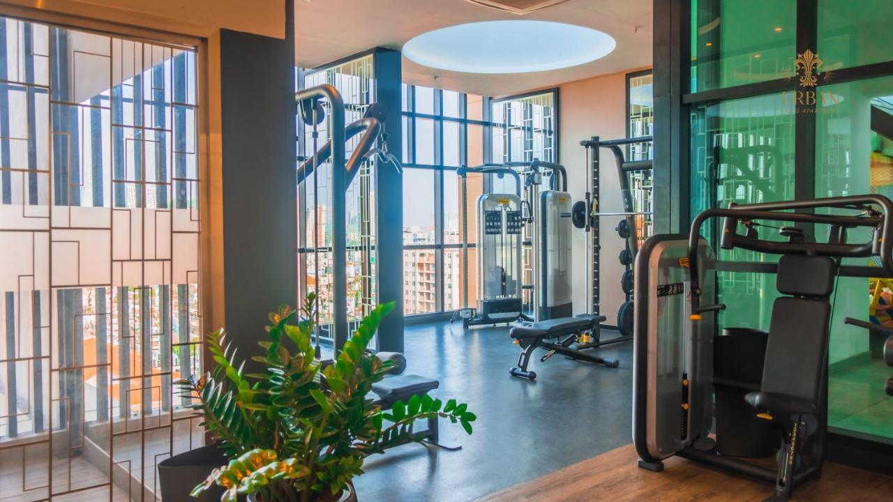 Apartment D1mension - Urban Oasis