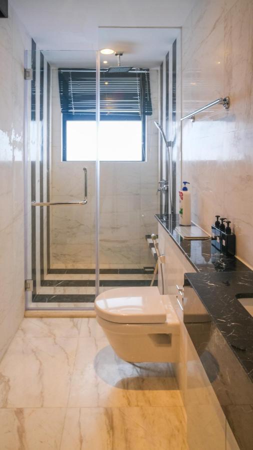 Apartment D1mension - Urban Oasis