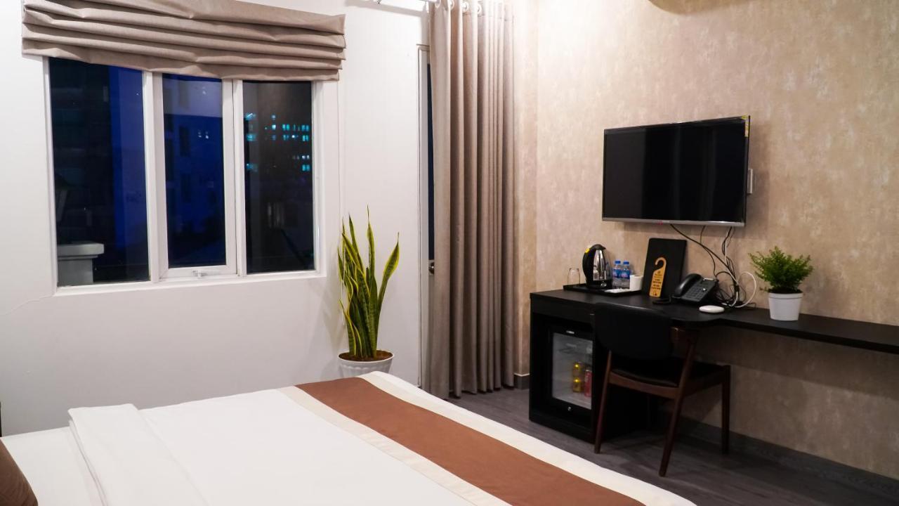 Hotel Bros 2*