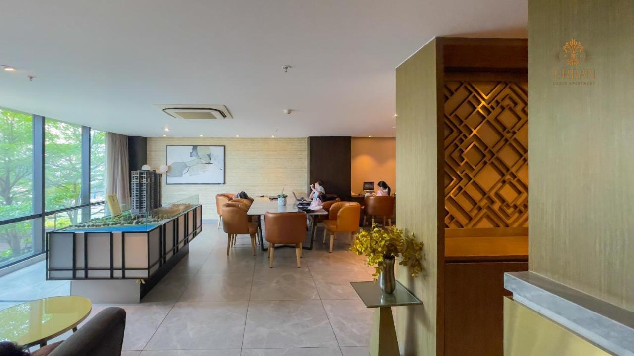Apartment D1mension - Urban Oasis