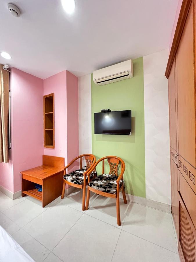 Valentine Luxury - 31 Bui Vien Street Ho Chi Minh City
