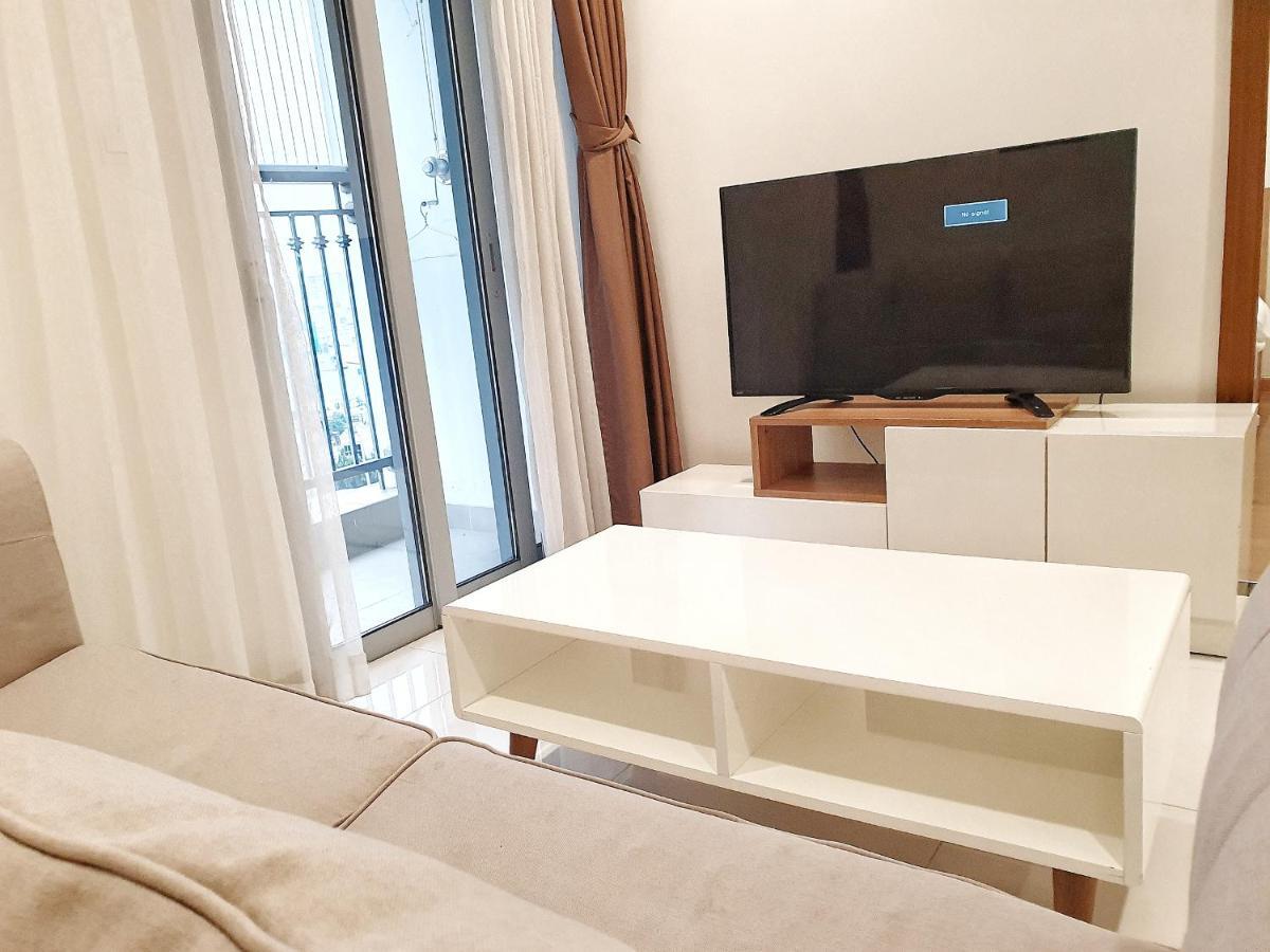 Em Khoy Vinhomes Apartment *