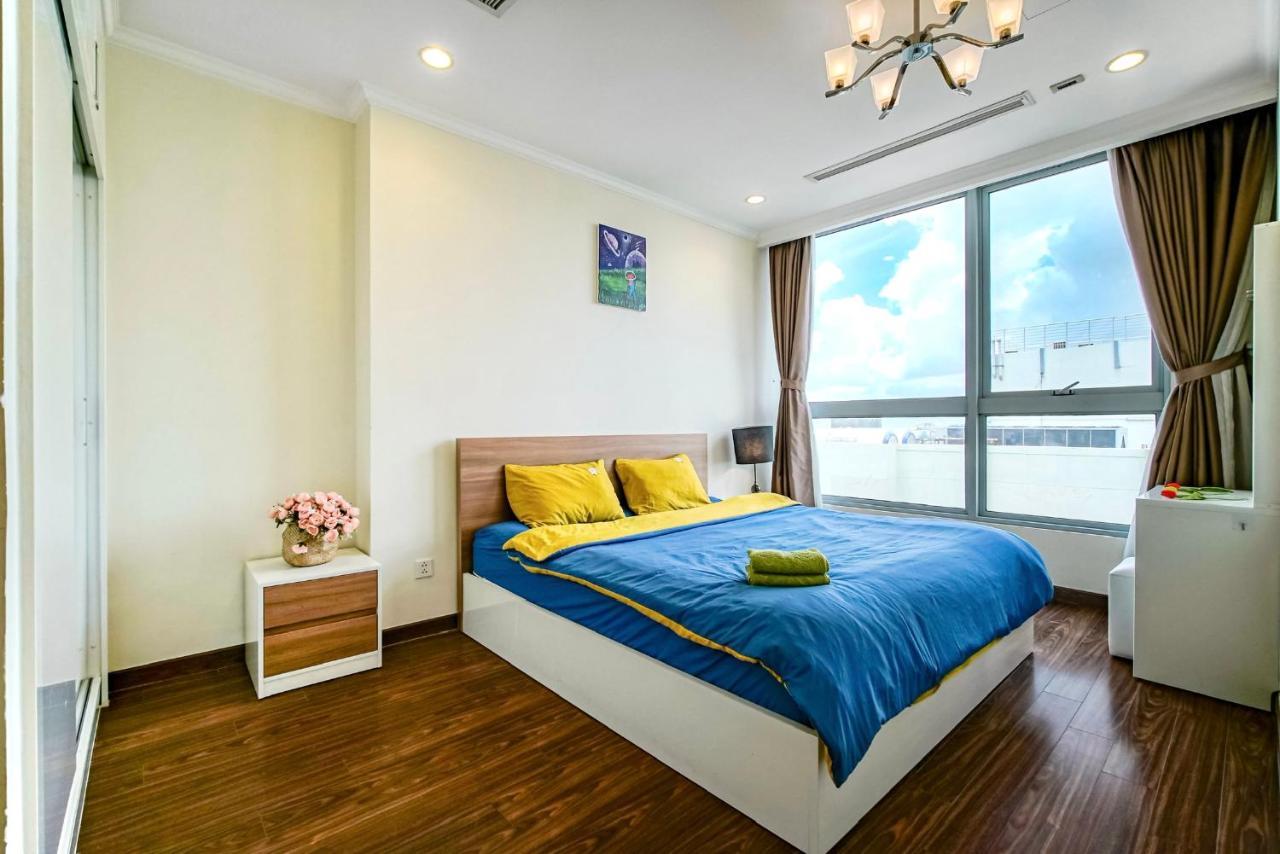 Moxy Hcmc Aparts - Vinhomes Park, Ice Rink *
