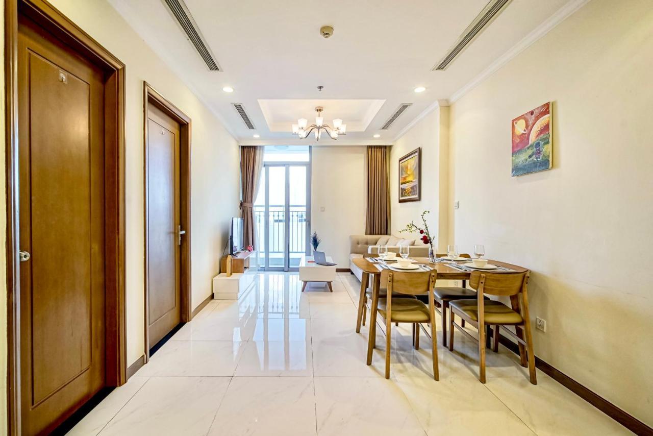 Moxy Hcmc Aparts - Vinhomes Park, Ice Rink Apartment *