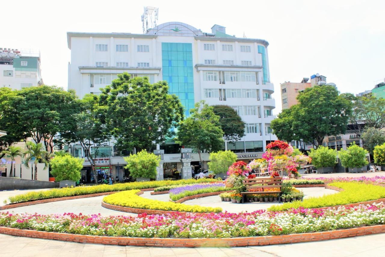 Liberty Saigon Greenview 3*