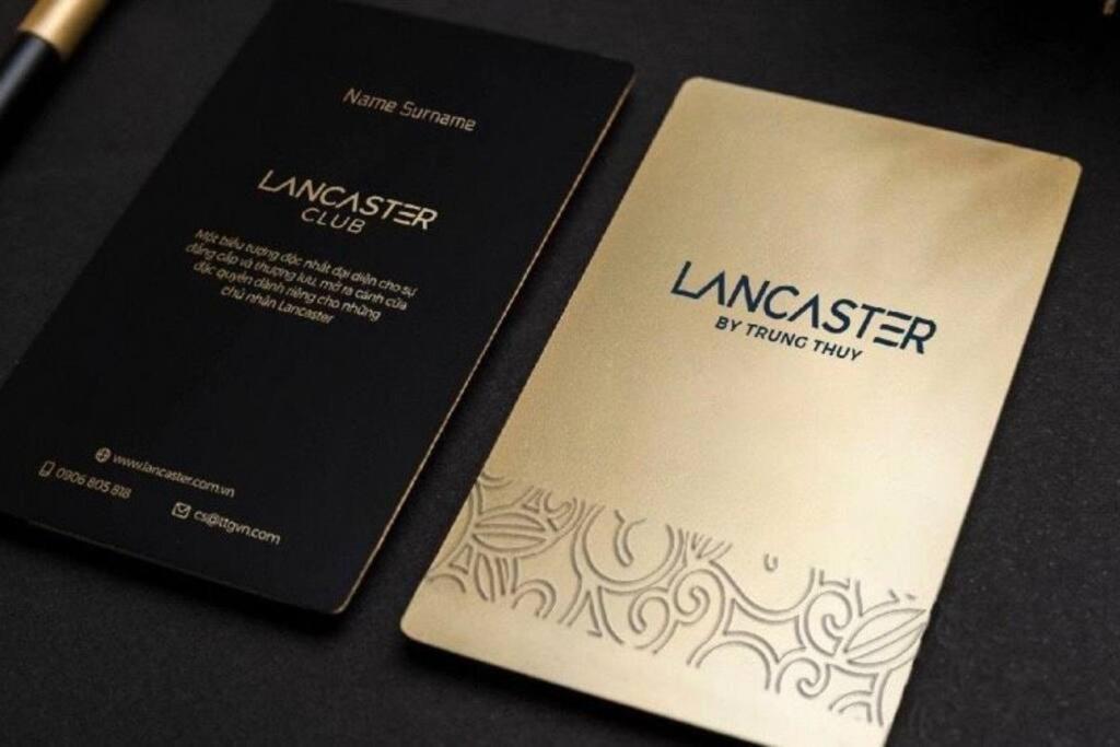 The Rixx Lancaster @ D1/ Netflix/bathtub *