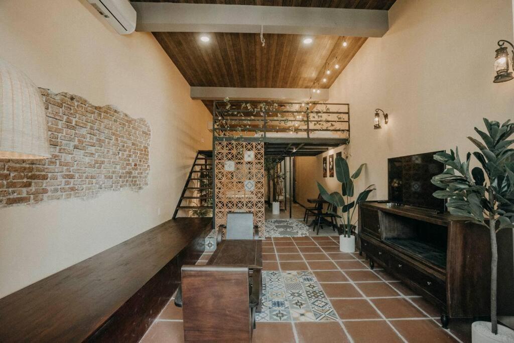 Stay&chill - H.3 - Spacious Loft Near Ben Thanh * Ho Chi Minh City