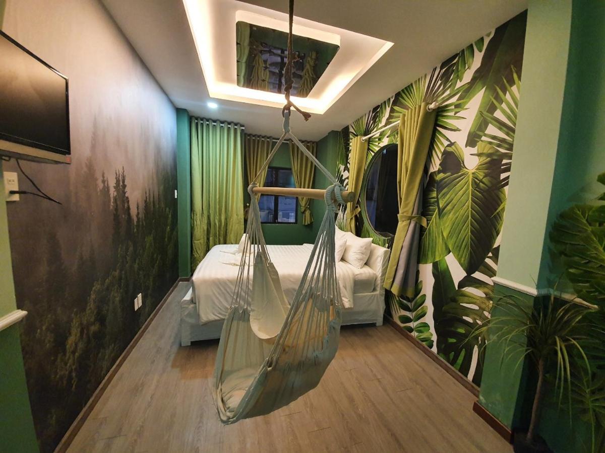 Hotel Language Exchange 3 *