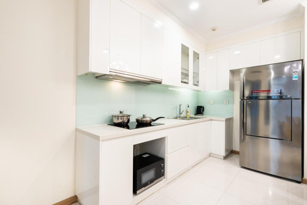 Aparthotel Landmark Luxury - Vinhomes Park 4*