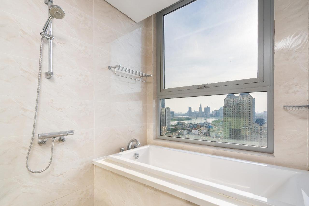 Landmark Luxury - Vinhomes Park