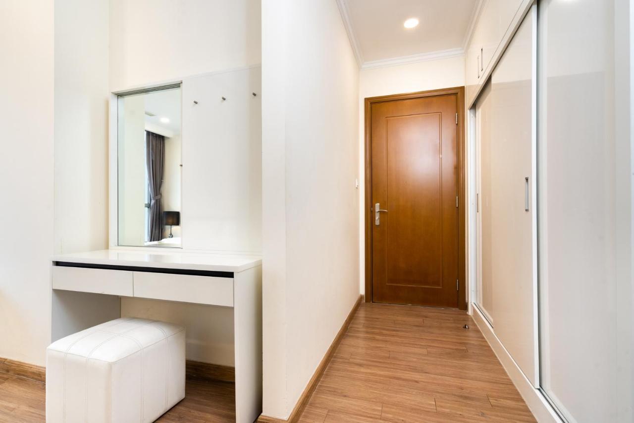 Landmark Luxury - Vinhomes Park Aparthotel 4*