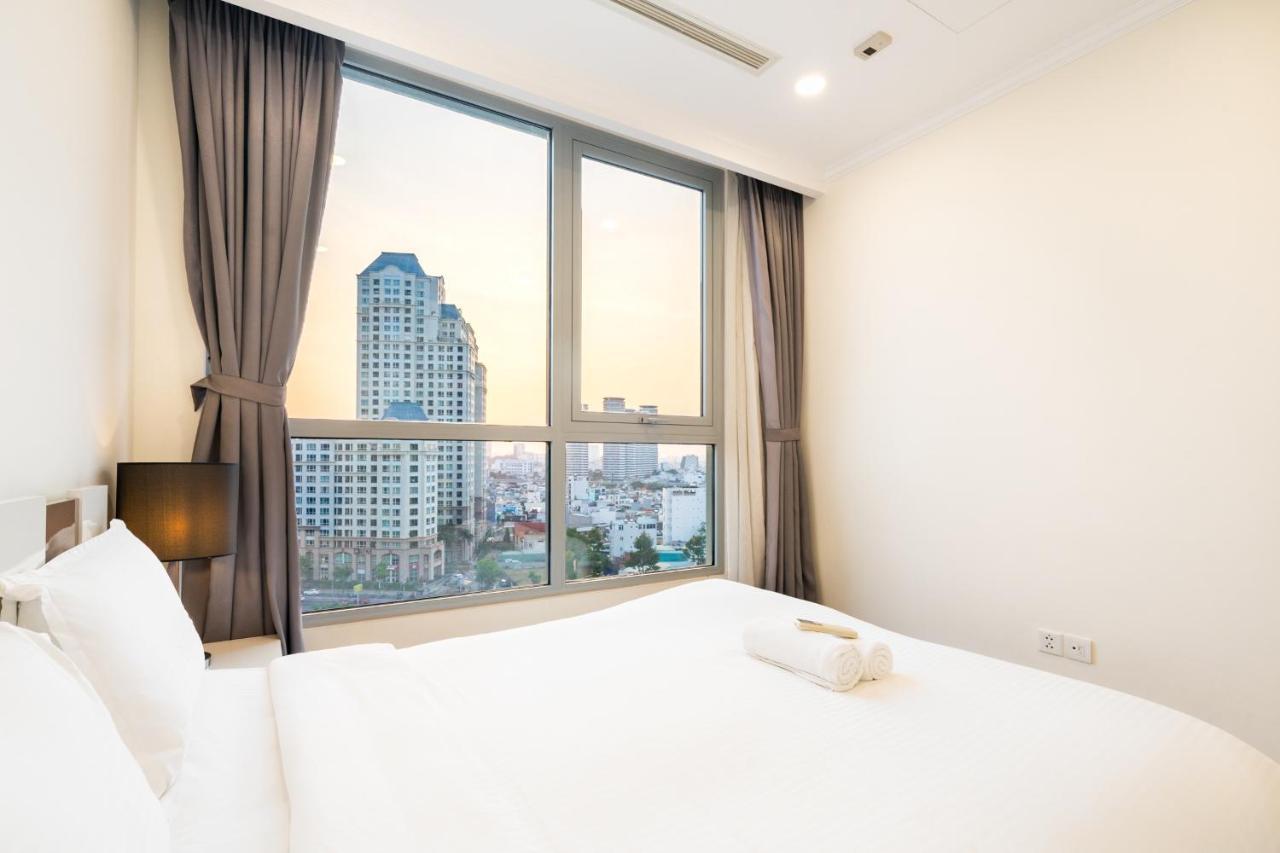 Landmark Luxury - Vinhomes Park Aparthotel Ho Chi Minh City