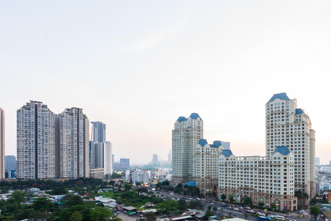 Landmark Luxury - Vinhomes Park Aparthotel 4*