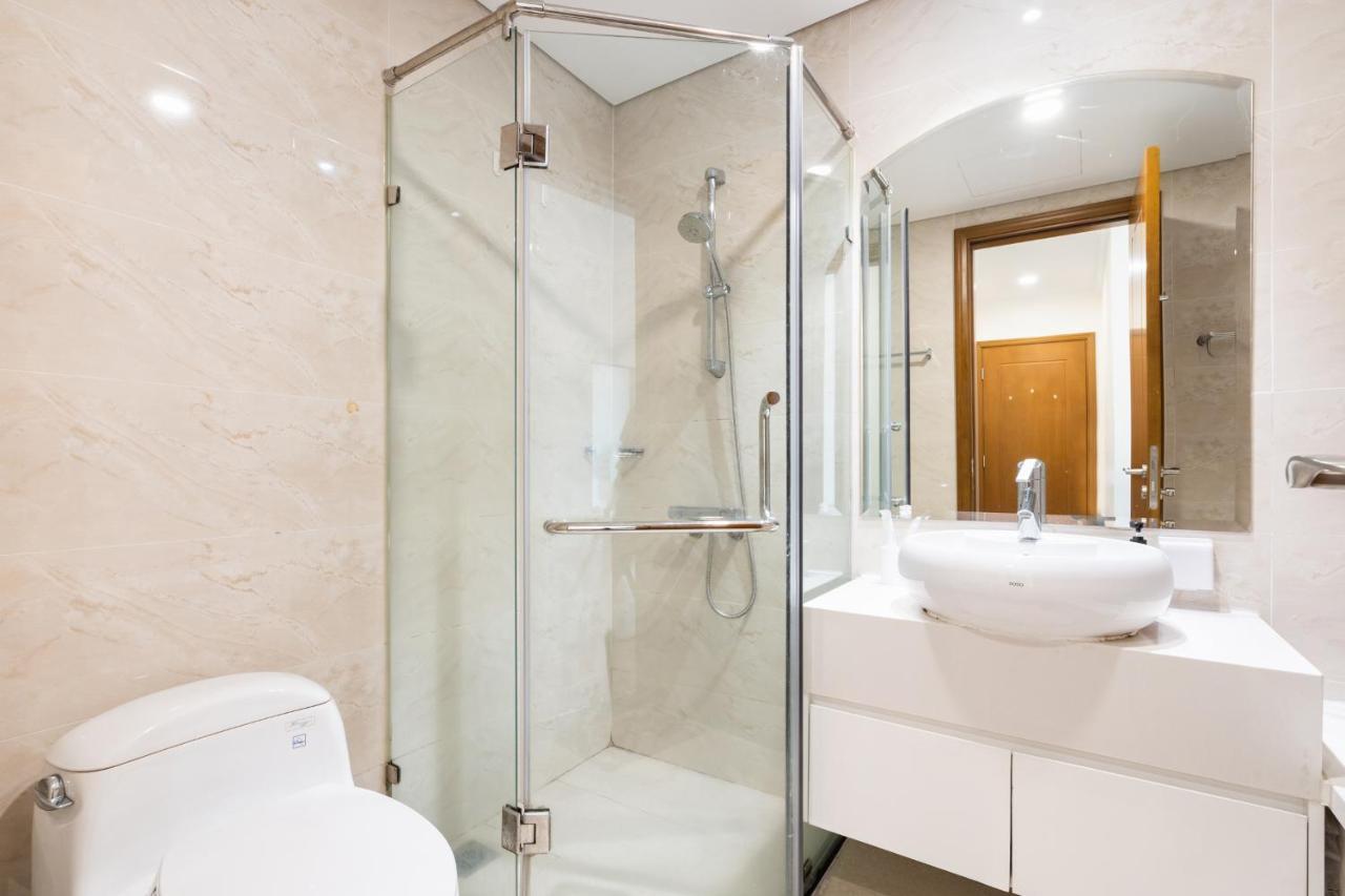 Landmark Luxury - Vinhomes Park Aparthotel 4*
