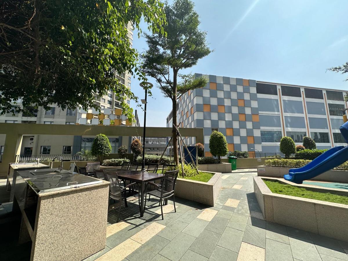 Apartment 1,2 Bedroom In Masteri Thao Dien *